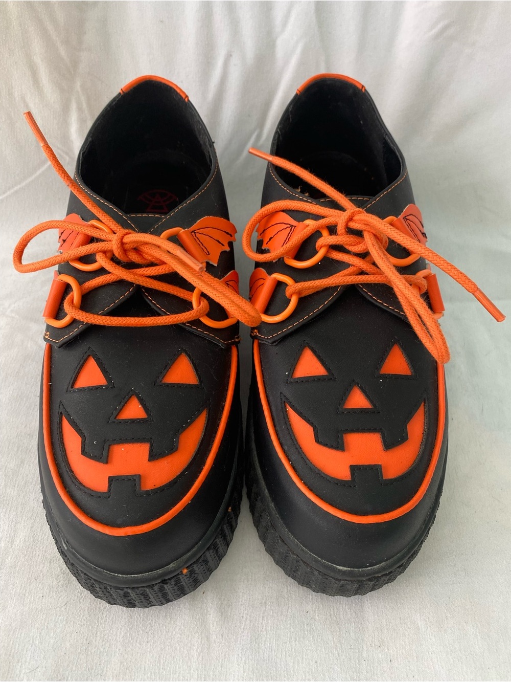 Black & Orange Jack-O-Lantern Creepers